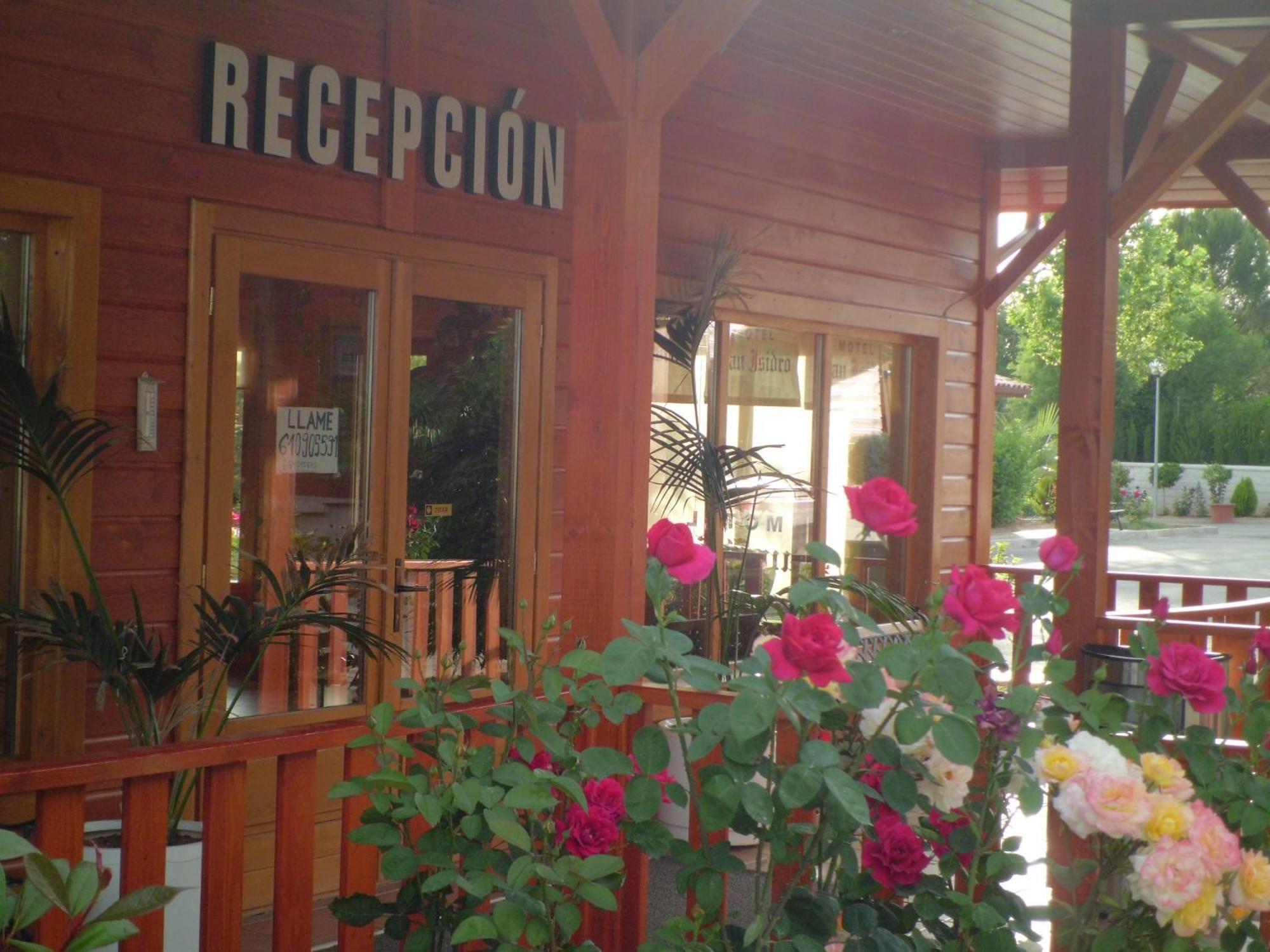 Motel San Isidro Villarrubio Zewnętrze zdjęcie