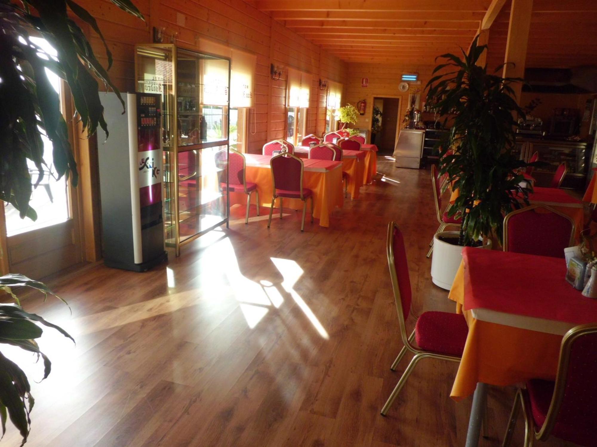 Motel San Isidro Villarrubio Zewnętrze zdjęcie