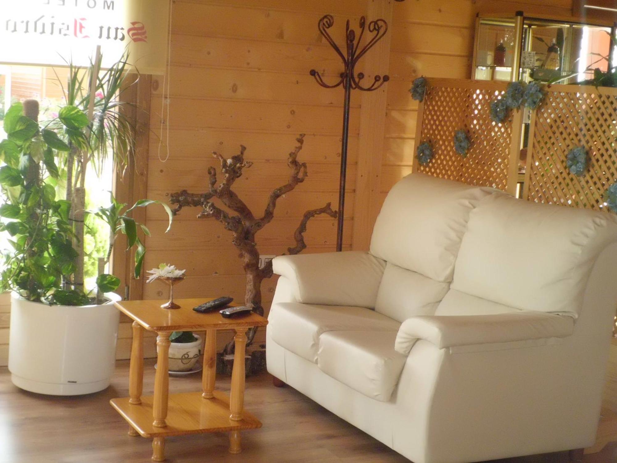 Motel San Isidro Villarrubio Zewnętrze zdjęcie