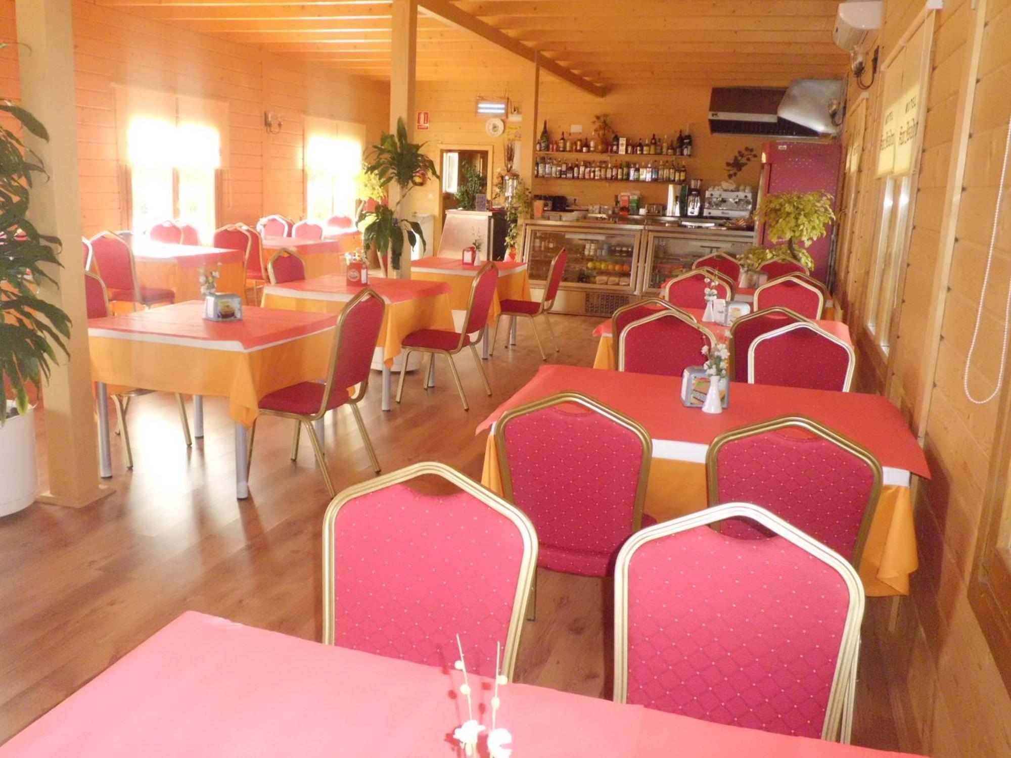 Motel San Isidro Villarrubio Zewnętrze zdjęcie