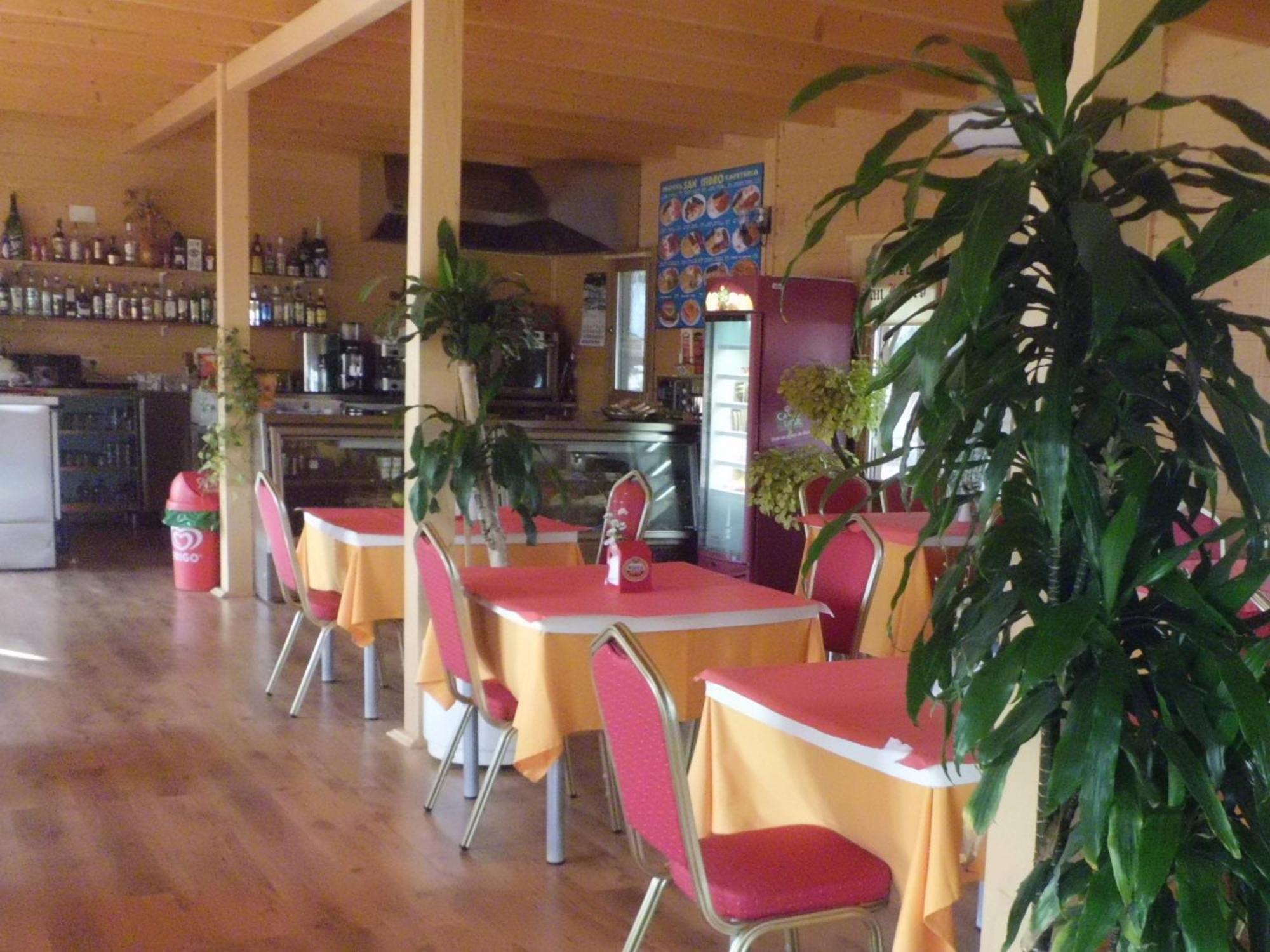 Motel San Isidro Villarrubio Zewnętrze zdjęcie