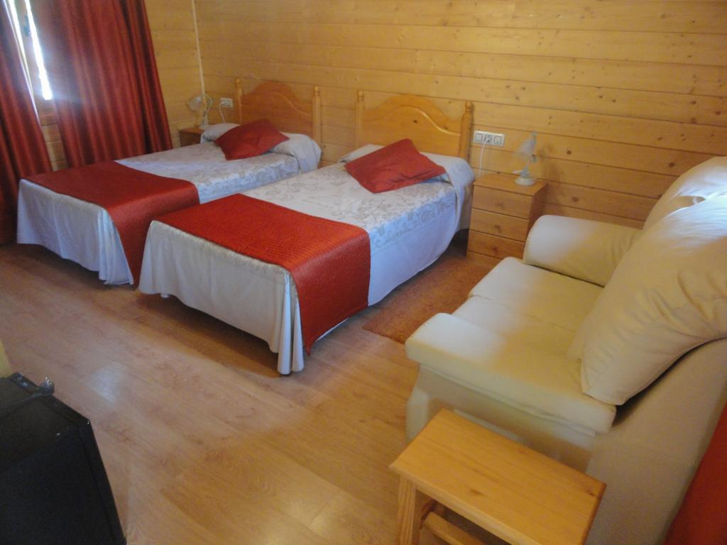 Motel San Isidro Villarrubio Zewnętrze zdjęcie